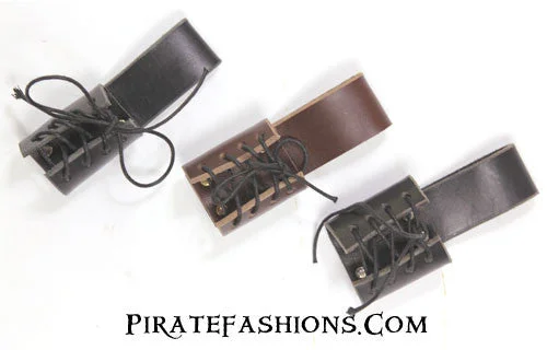 women’s faux leather waist belt -Dagger Frog