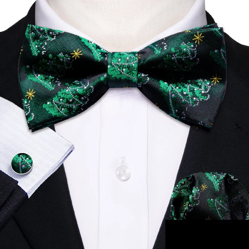 men's business event bow ties-Green Christmas Tree Men's Pre-tied Bowtie Hanky Cufflinks Set