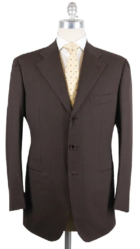 Men's modern black suit -Cesare Attolini Brown Suit – Size: 44 US / 54 EU